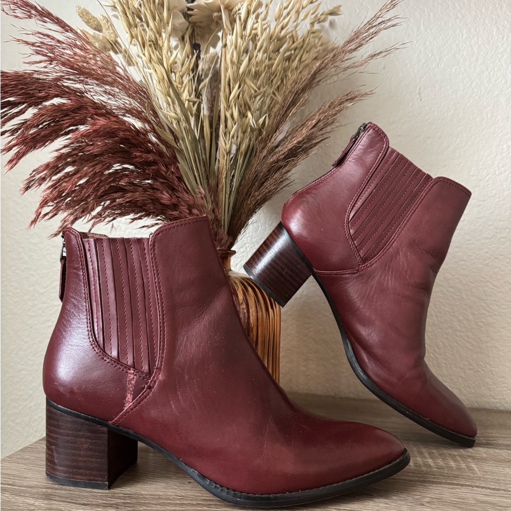 Halogen Maroon Ankle Boots